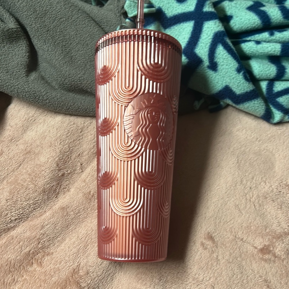 Pink mermaid Starbucks cup